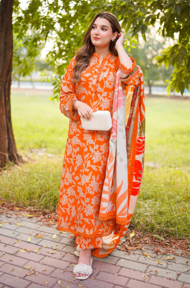 Winter 3PC Karandi Digital Print Dress - KP33415