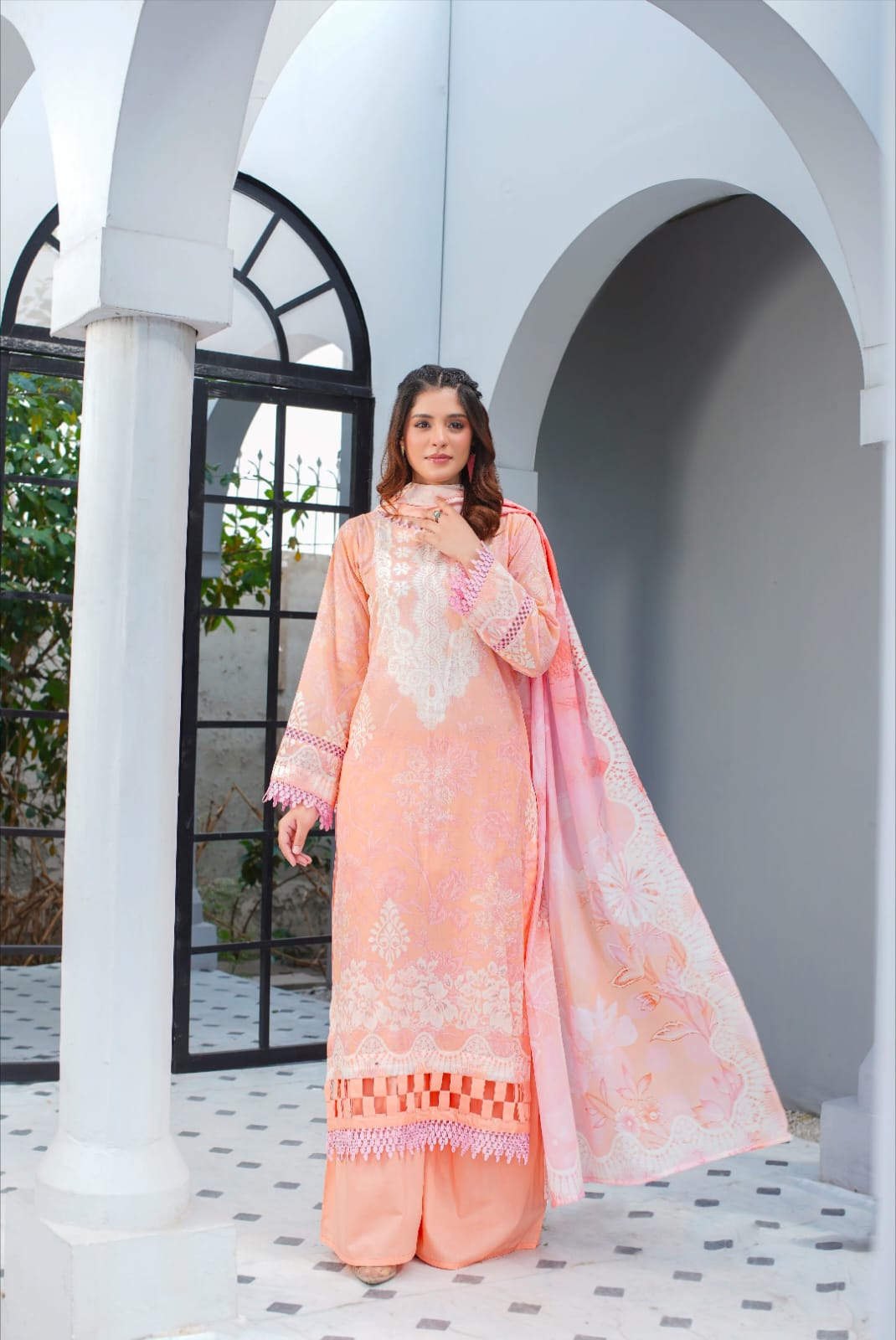 3 Piece Embroidered Lawn Suit