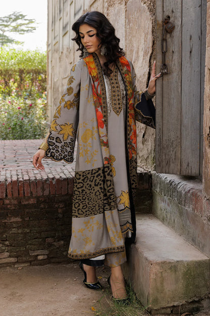 Winter 3PC Karandi Digital Print Dress - KP33420