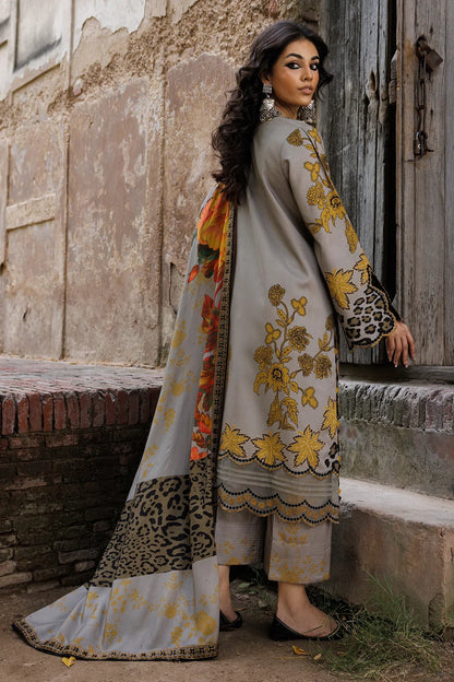 Winter 3PC Karandi Digital Print Dress - KP33420