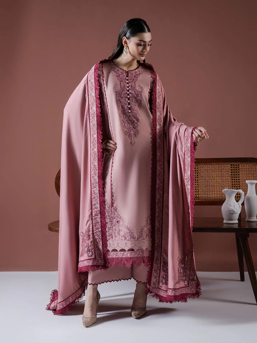 Winter  3PC Dhanak Embroidered Suit - kp3384
