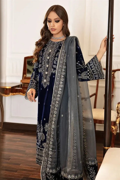 Winter 3PC Velvet Embroidered Suit - kp3325