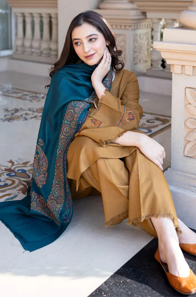 Winter 3PC Dhanak Embroidered Suit - KP3354