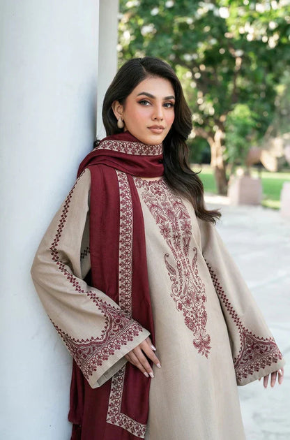 Winter 3PC Dhanak Embroidered Suit - kp3324
