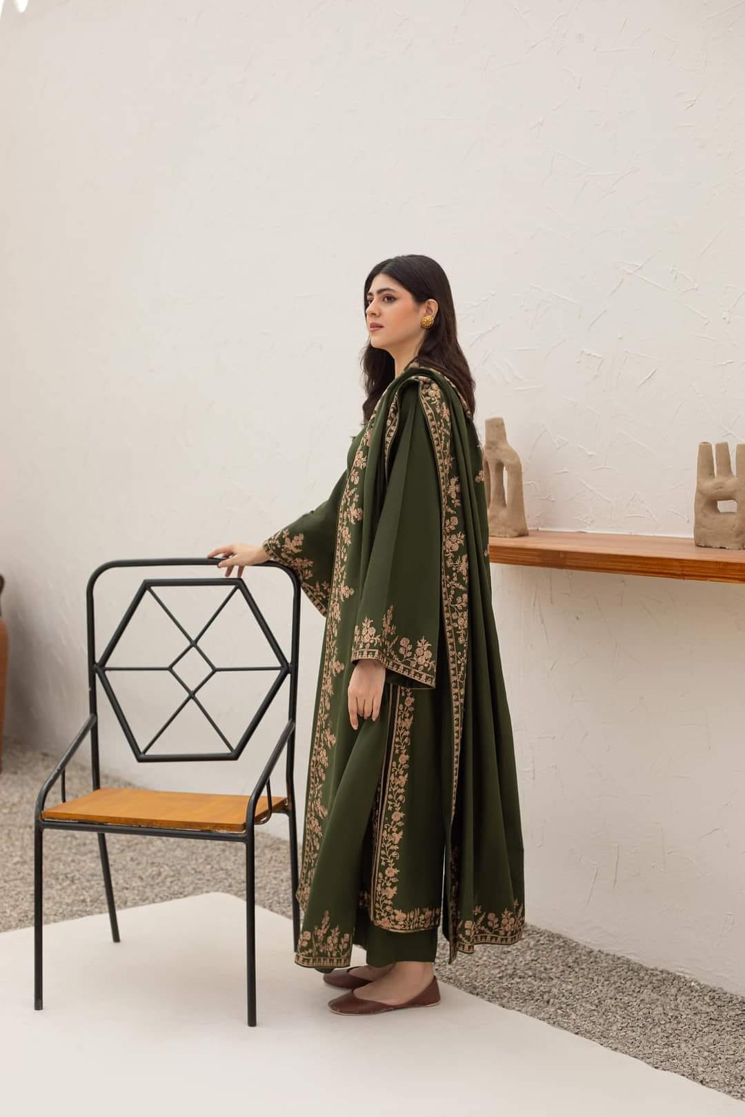 Winter 3PC Dhanak Embroidered Suit - kp3340