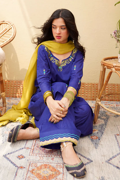 Summer 3PC Lawn Embroidered Suit - kp1123