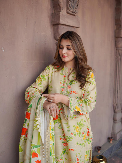 Winter 3PC Karandi Digital Print Dress - KP33121