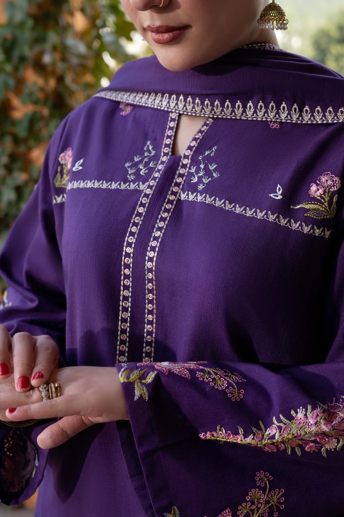 Summer 3PC Lawn Embroidered Suit - kp33151