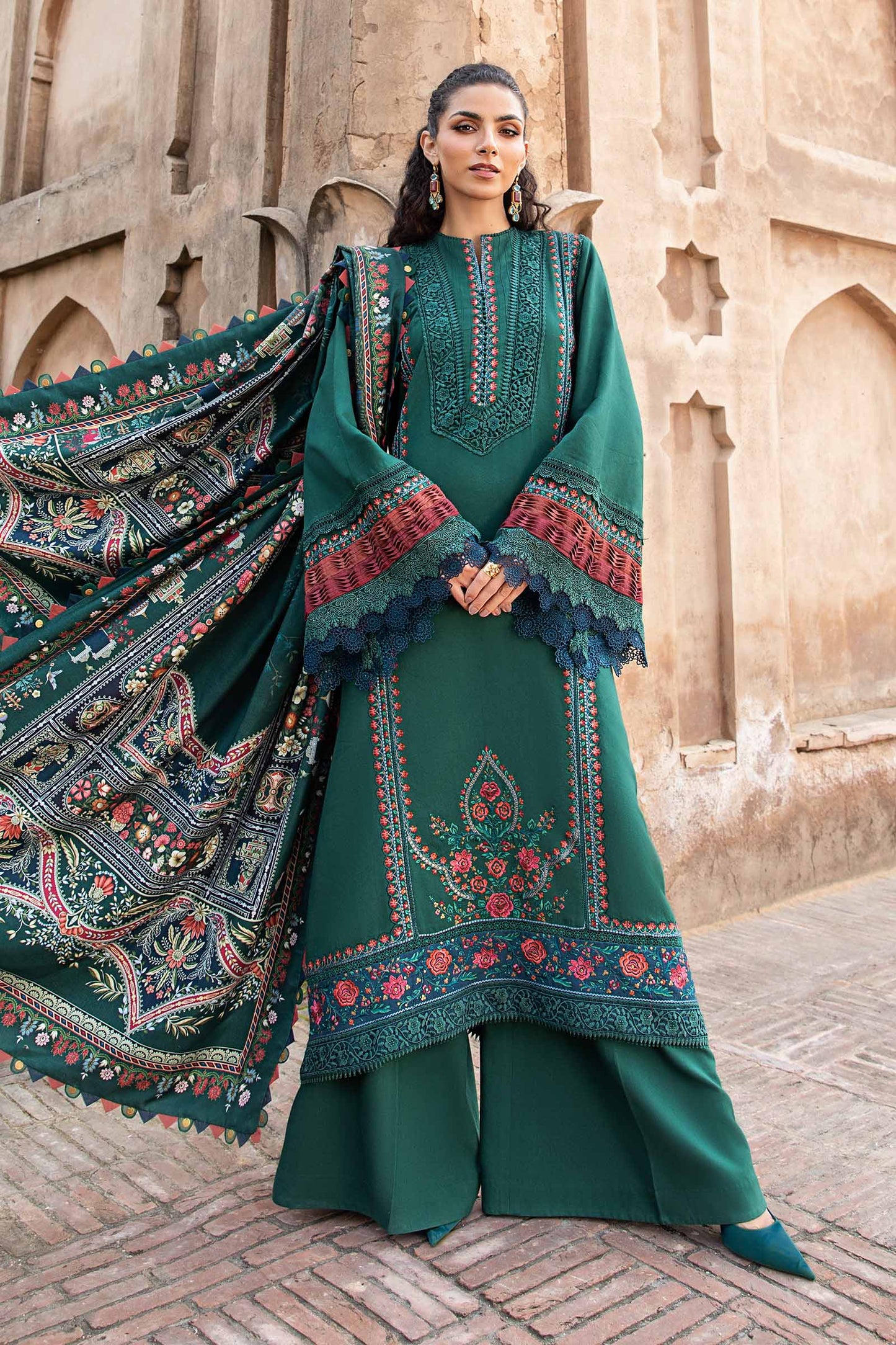 Winter   3PC Dhanak Embroidered Suit - kp3370