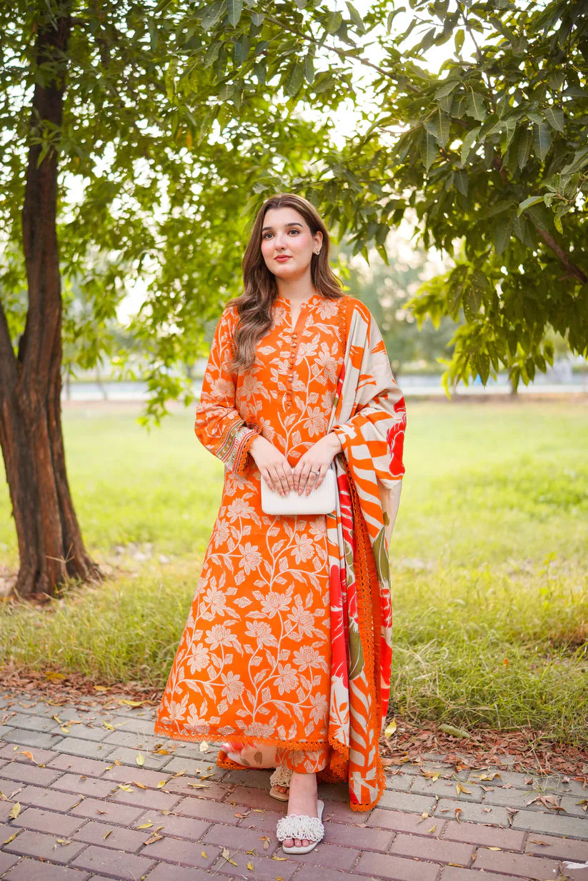 Winter 3PC Karandi Digital Print Dress - KP33415