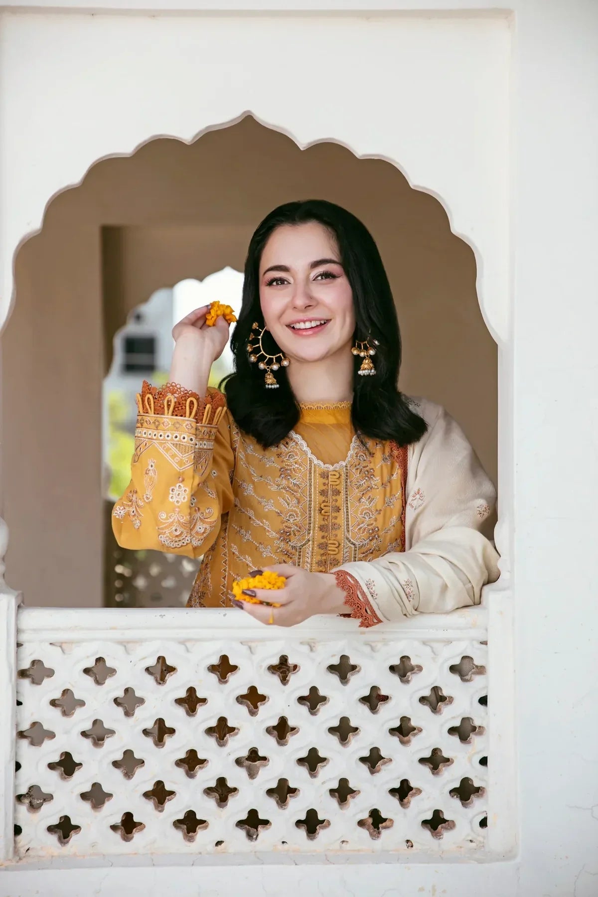 Winter 3PC Dhanak Embroidered Suit - kp3346