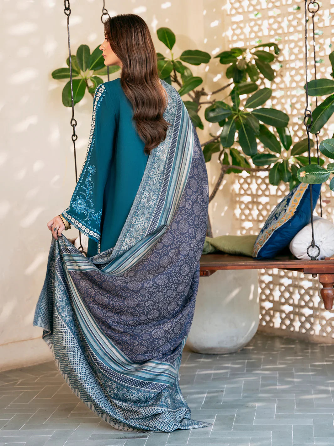 Winter 3PC Dhanak Embroidered Suit - kp33104