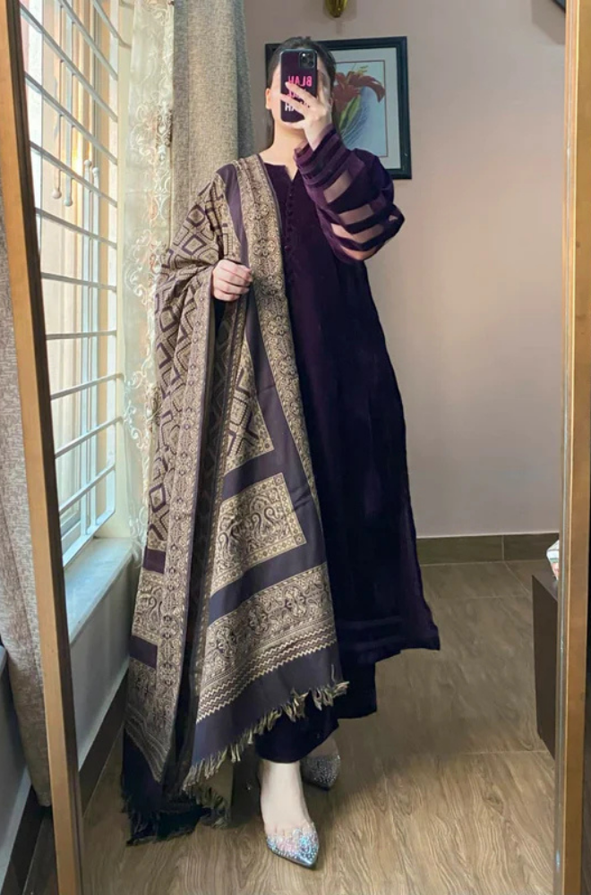 Winter Velvet Dress with Printed Dhanak Shawl kp33117