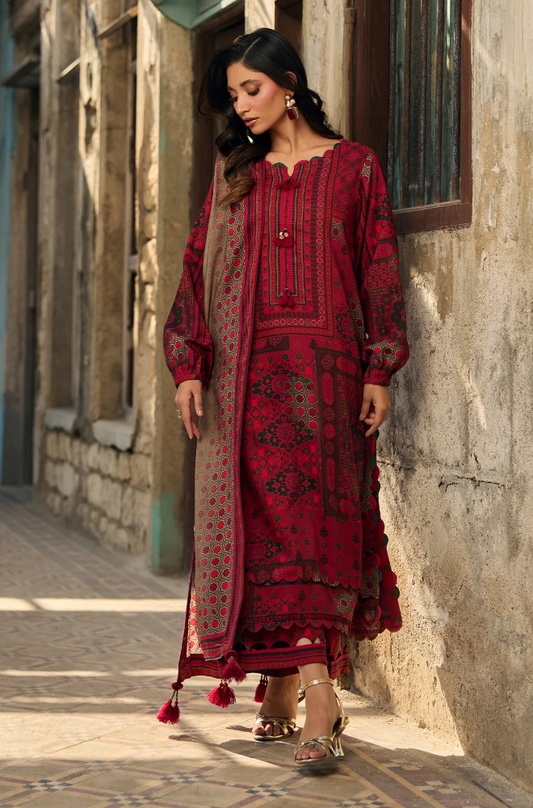 Winter  3PC Karandi Digital Print Dress - KP33135