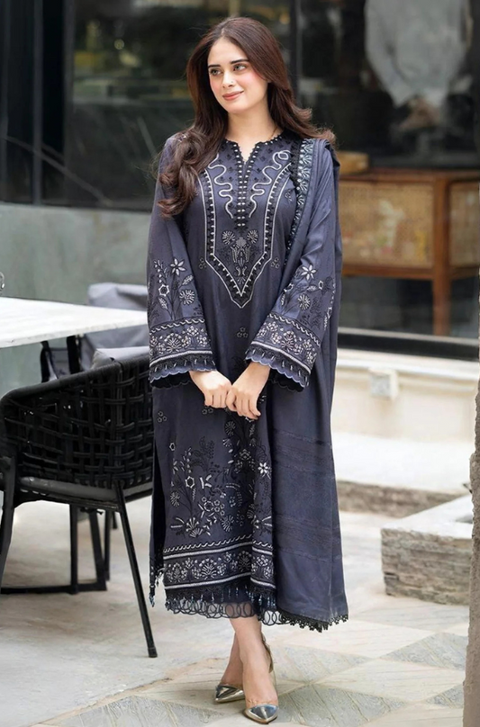 Winter  3PC Dhanak Embroidered Suit - kp3382