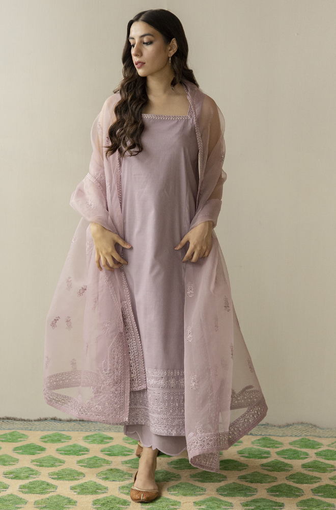 Summer 3PC Lawn Embroidered Suit - KP1178