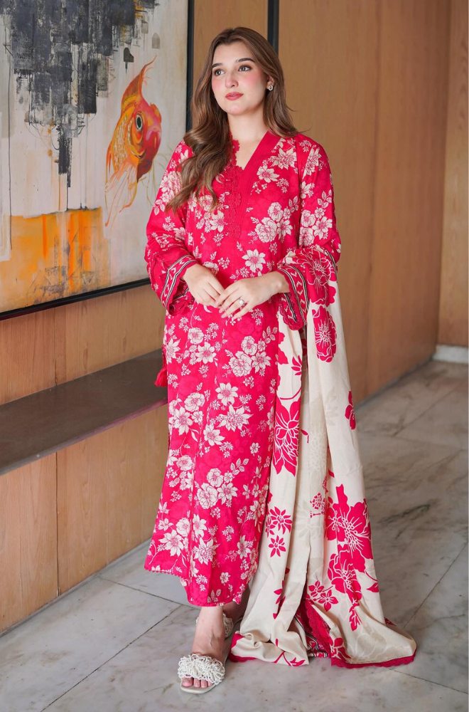 Winter 3PC Karandi Digital Print Dress - KP33416