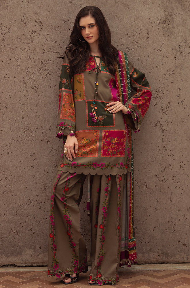 Winter 3PC Karandi Digital Print Dress - KP3387