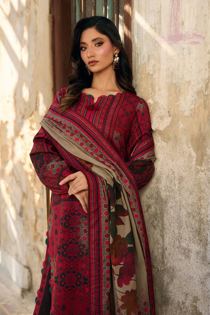 Winter  3PC Karandi Digital Print Dress - KP33135