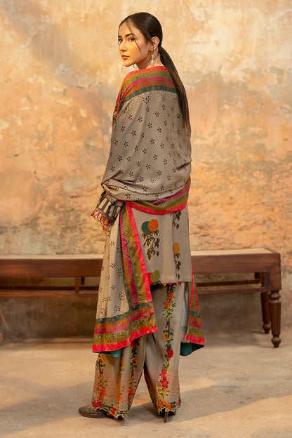Winter  3PC Karandi Digital Print Dress - KP33134