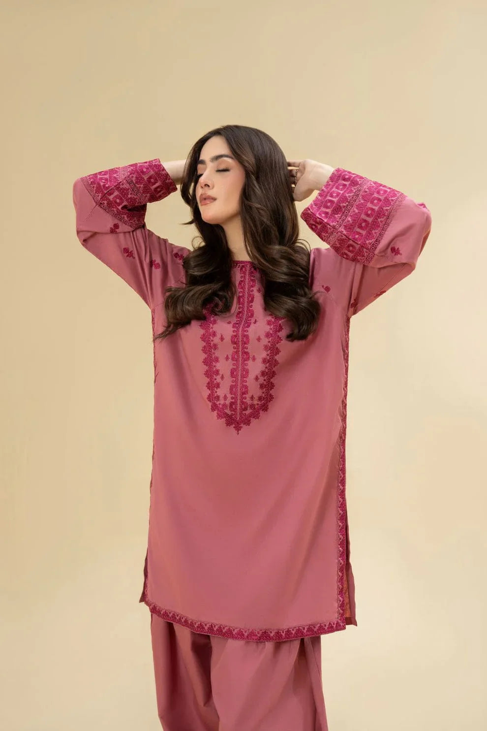 Winter   2PC Dhanak Embroidered Suit - KP3371