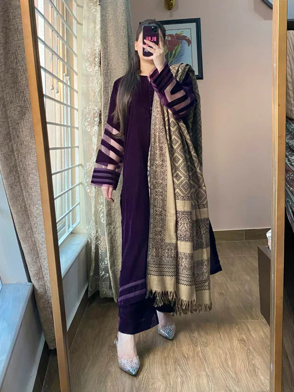 Winter Velvet Dress with Printed Dhanak Shawl kp33117