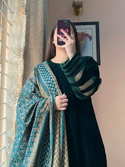 Winter Velvet Dress with Printed Dhanak Shawl kp33118