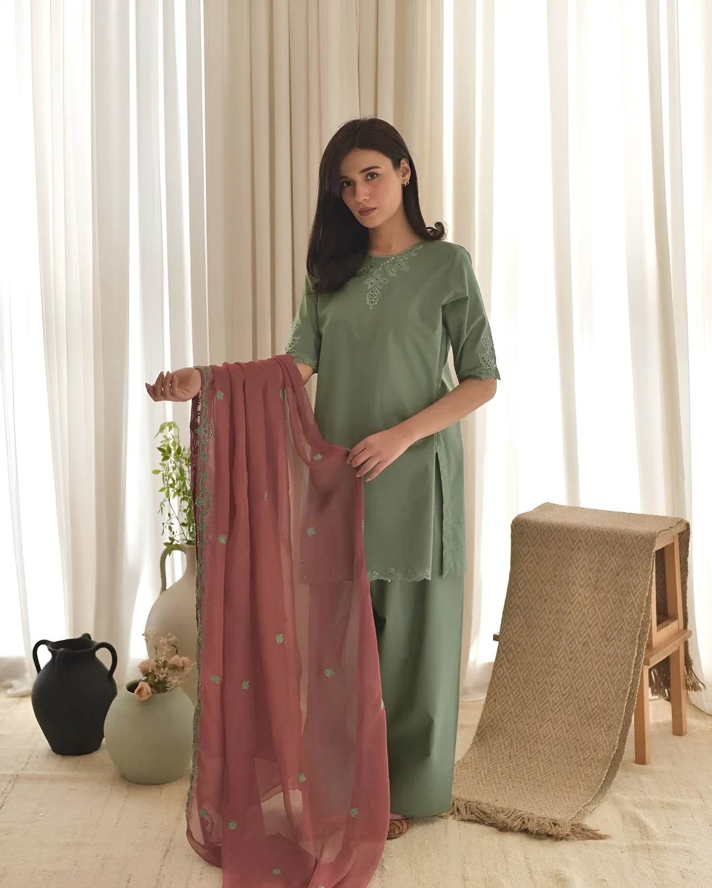 Summer 3PC Lawn Embroidered Suit - kp1122