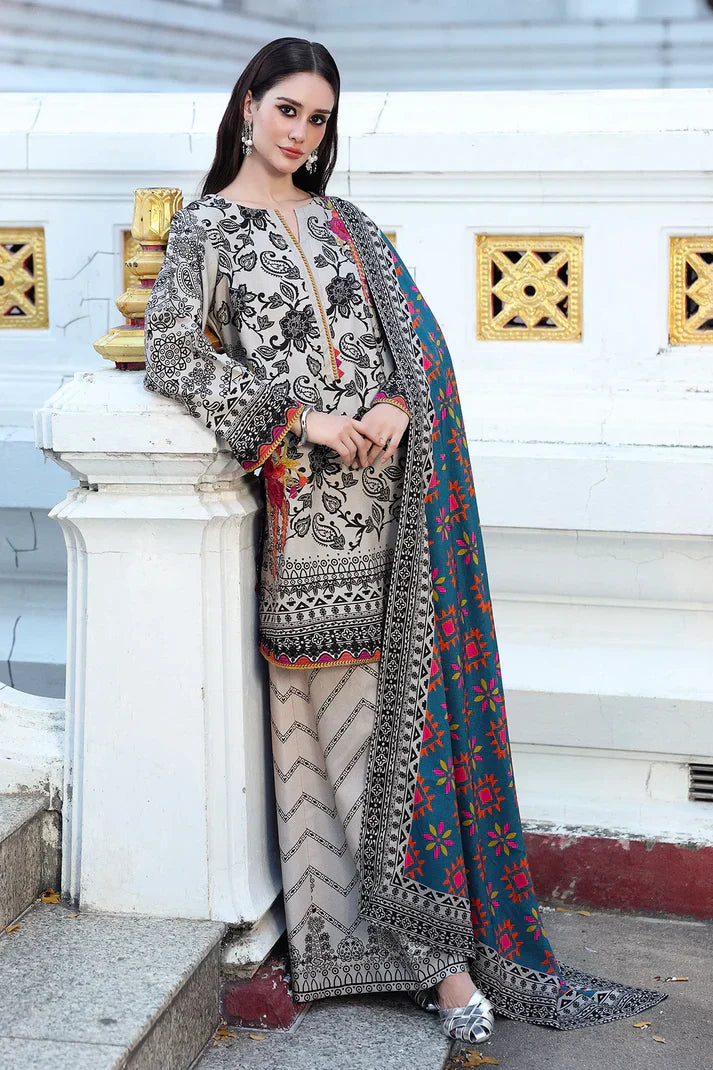 Winter 3PC Karandi Digital Print Dress - KP33115