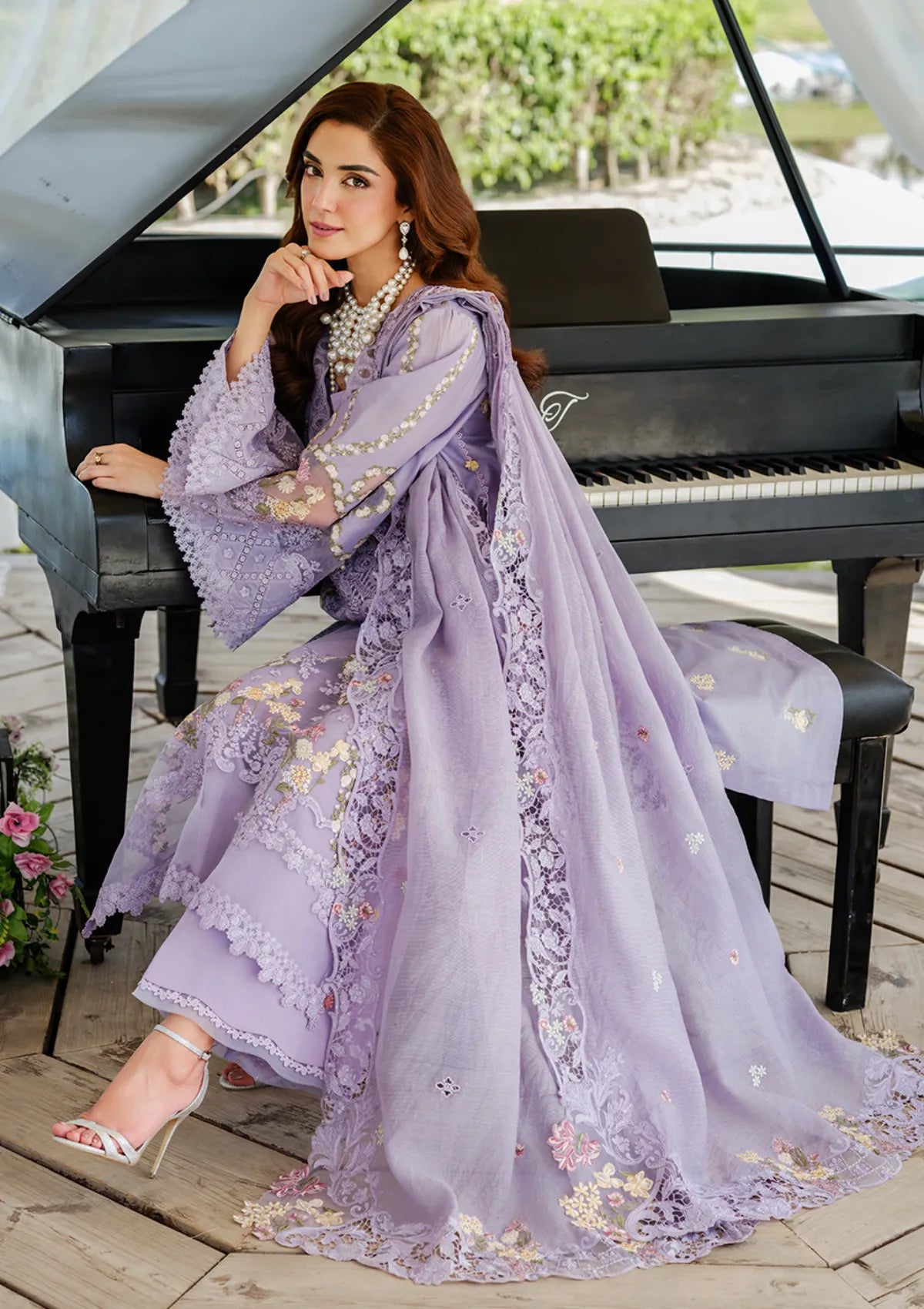Summer 3PC Lawn Chikenkari Embroidered Shirt - KP1138